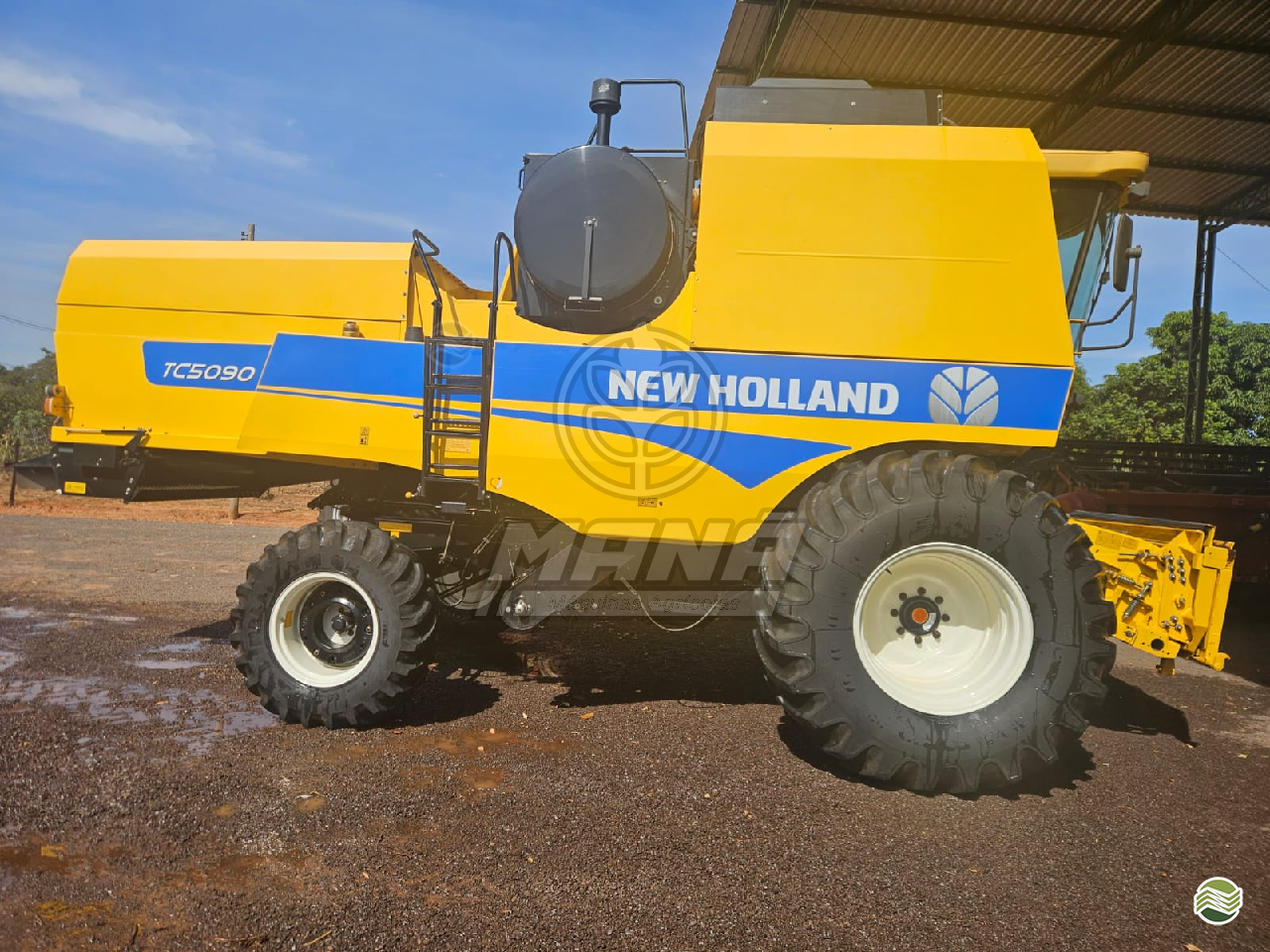 COLHEITADEIRA NEW HOLLAND TC 5090 Mana Máquinas RIBEIRAO PRETO SÃO PAULO SP